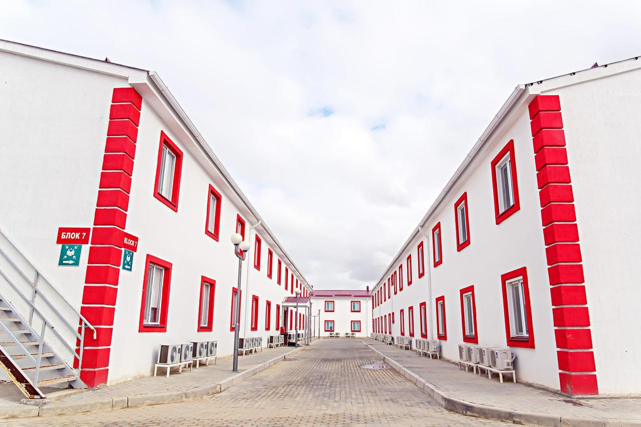 New Tengiz Camp Экстерьер фото